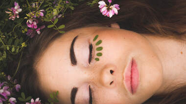 5 Gründe, auf Naturkosmetik umzusteigen