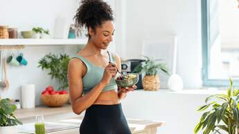 Fasten, ohne aufs Essen zu verzichten: Das geht beim Scheinfasten