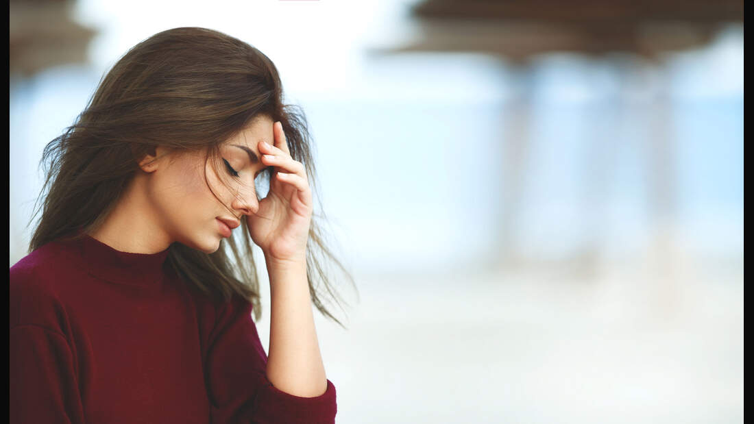 Gerade Frauen sind häufig von Symptomen der Stoffwechselstörung HPU  wie Erschöpfung und Angststörungen betroffen