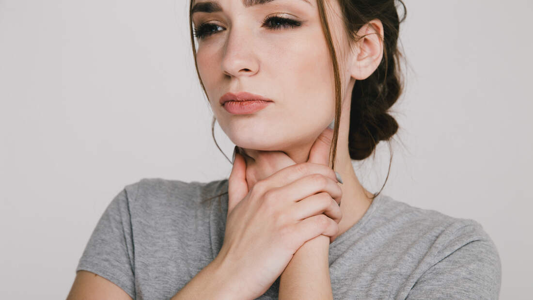 5 Tipps gegen starke Halsschmerzen WOMEN'S HEALTH