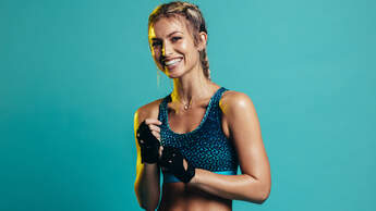 Happy,Young,Woman,In,Sports,Clothing,Smiling.,Muscular,Fitness,Model