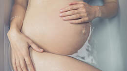 Mit ein paar Vorsichtsmaßnahmen steht einem Orgasmus trotz Babybauch nichts im Weg