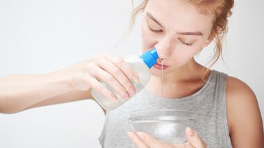 Nasenduschen befreien verstopfte Nasen sanft und sicher