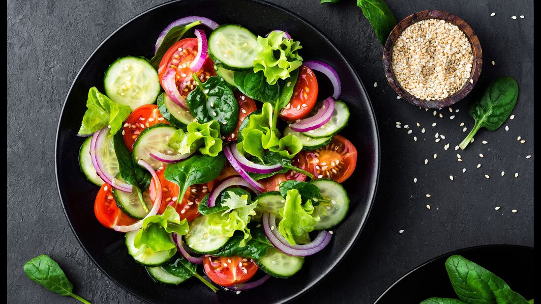 Salat hilft beim Abnehmen, wenn Sie die richtigen Zutaten verwenden