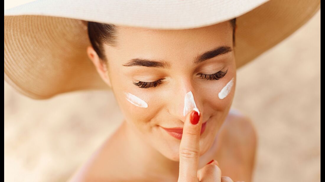 Sonnencreme sollte man nicht nur am Strand benutzen, sonst drohen Hautprobleme