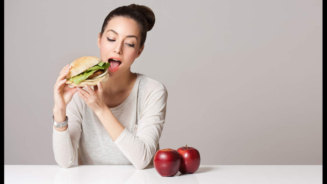 Was tut deinem Körper besser? Burger oder Apfel?