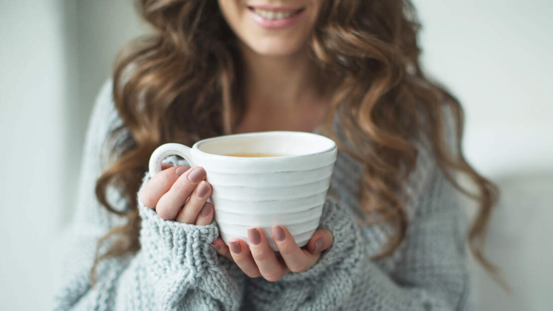 Starte mit grünem Tee in den Tag – als Mini-Detox-Kur