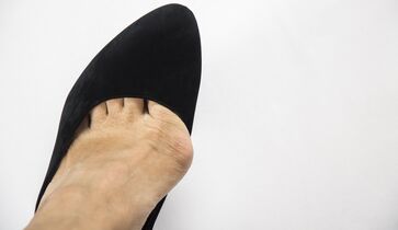 Hallux Valgus Hilfe Bei Schmerzhaftem Ballenzeh Women S Health